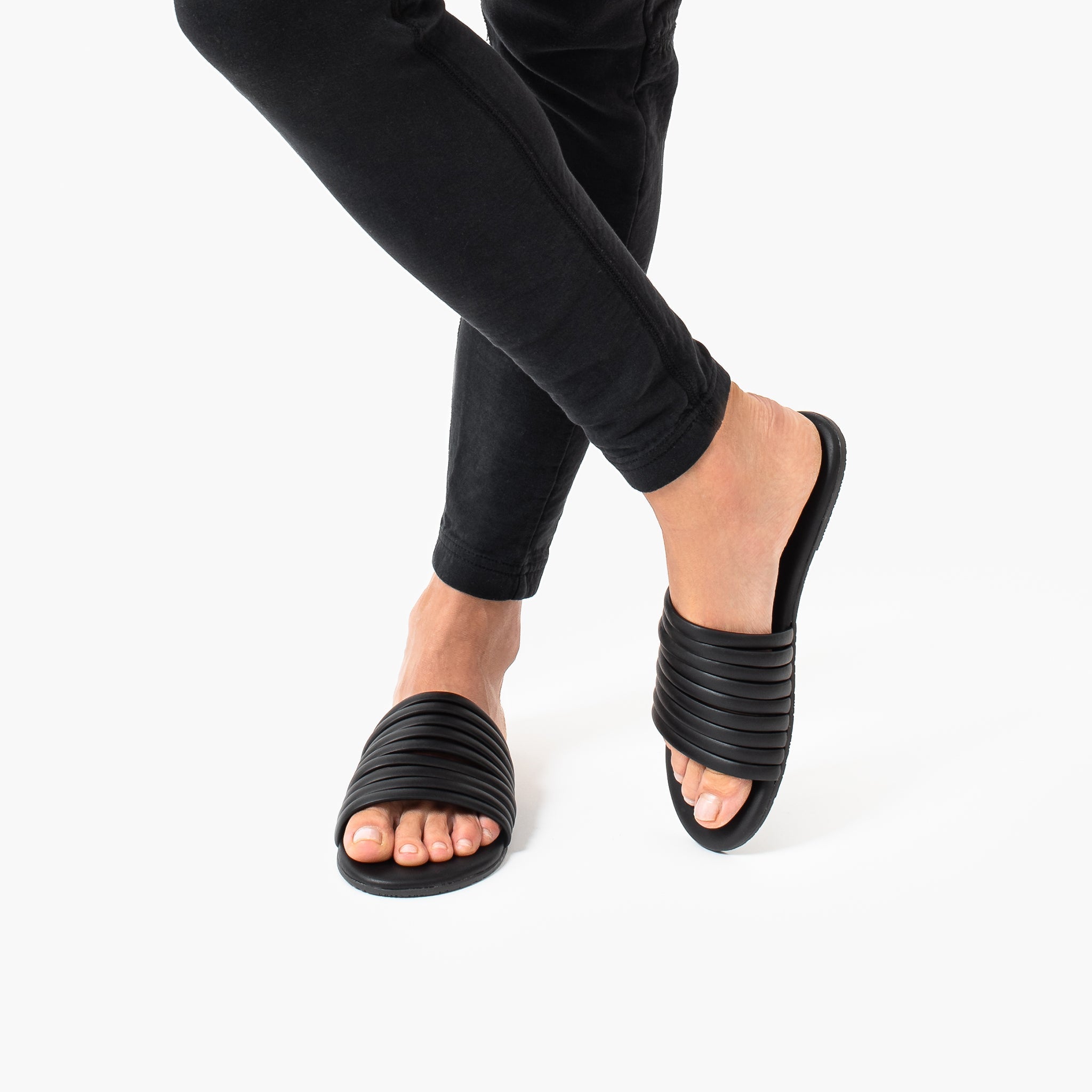 Black Women's TKEES Caro Slides | XYSPGT241