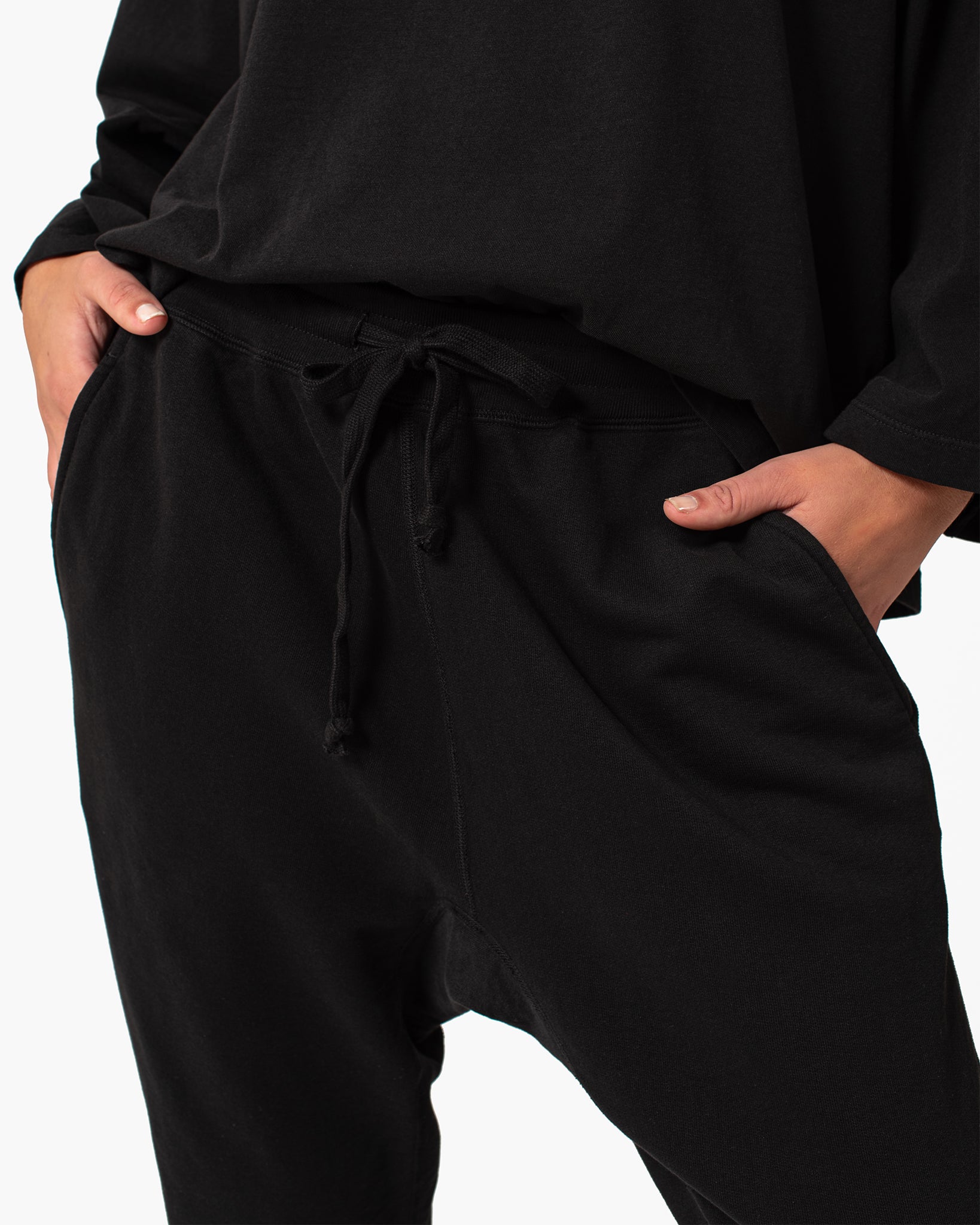 Black Women's TKEES Core Jogger | IGUSML890