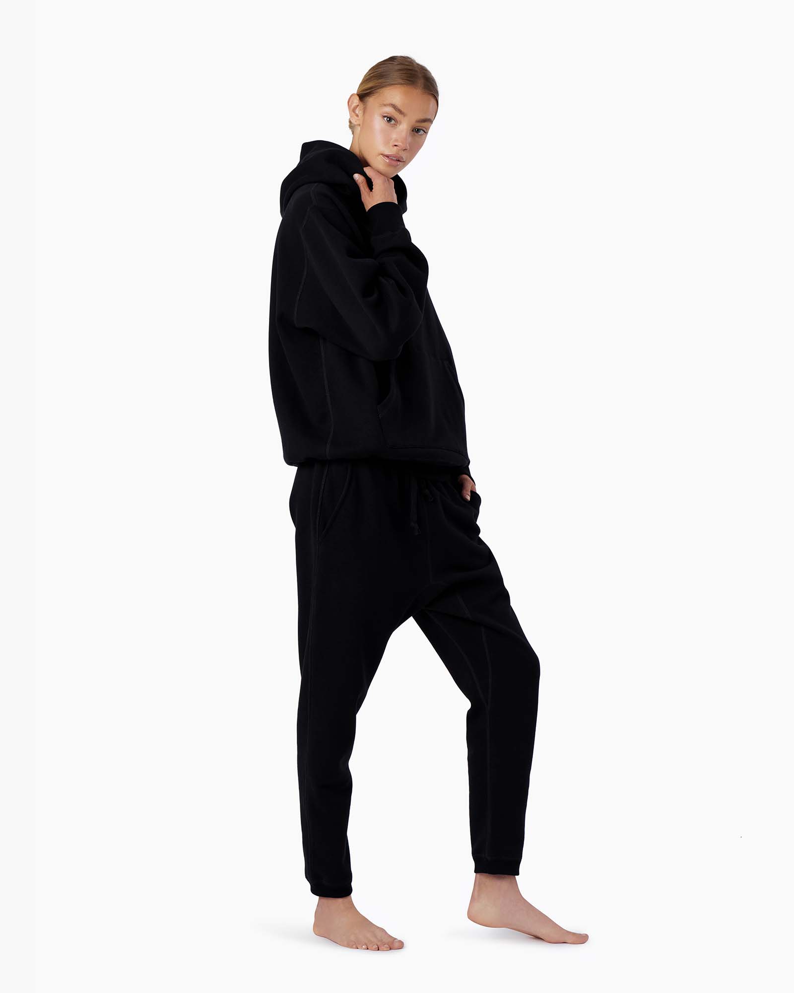 Black Women's TKEES Warm Core Jogger | LENHPX406