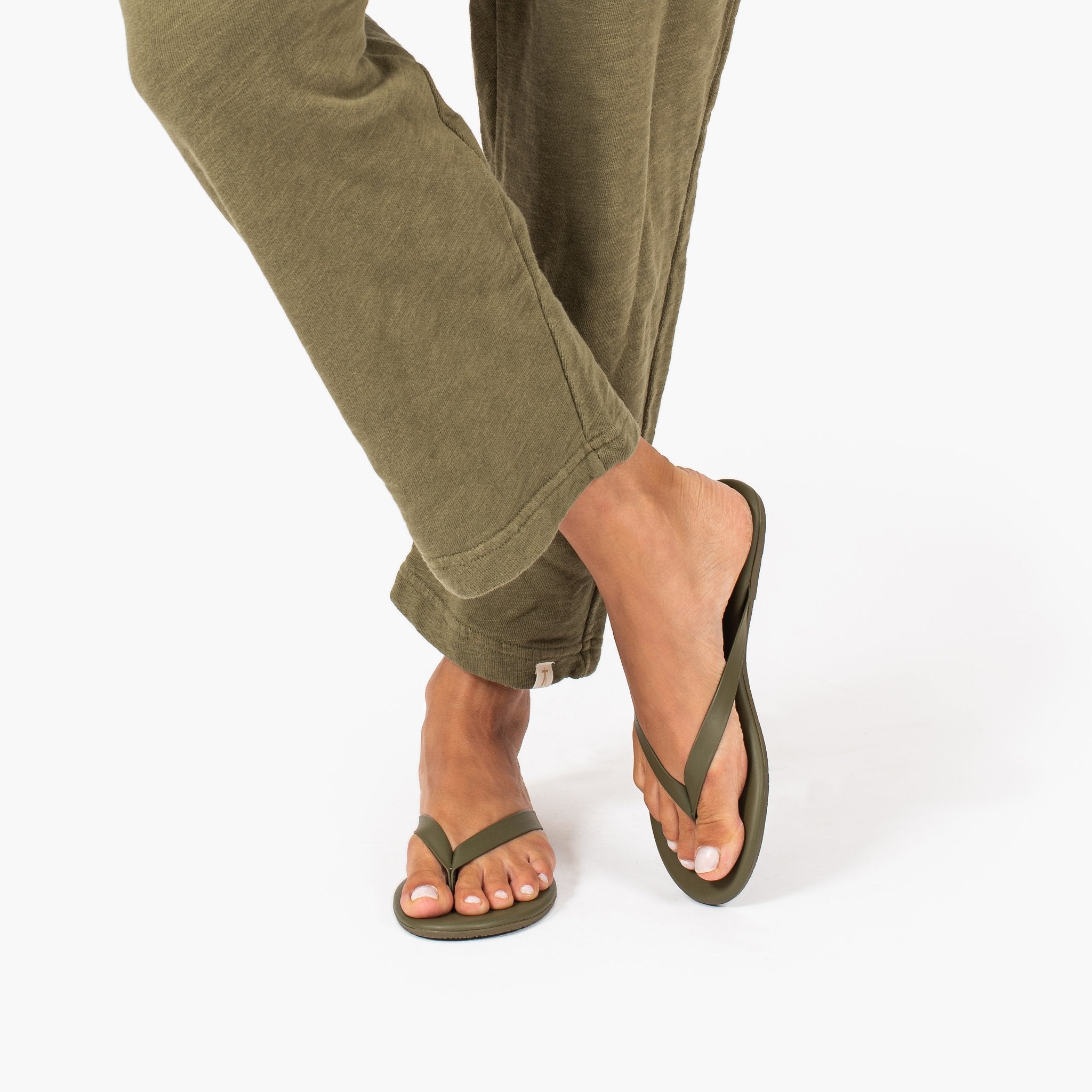 Green Women's TKEES Boyfriend Flip Flops | EIQBPF348