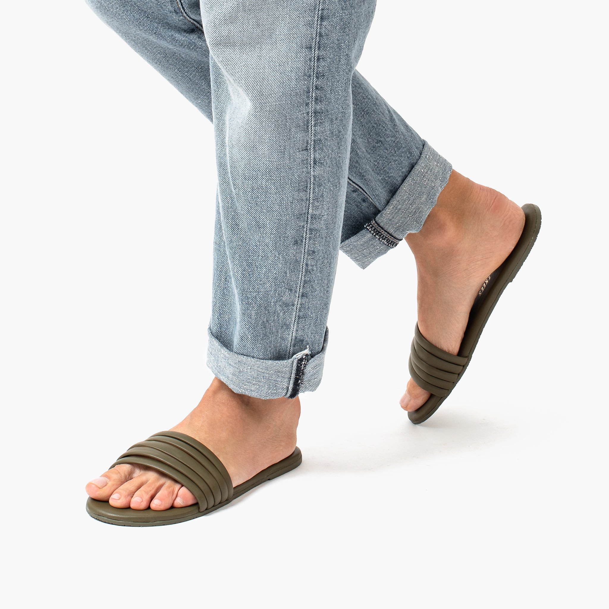 Olive Women's TKEES Serena Sandals | DXCKPU039